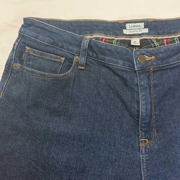 L.L. Bean Women's Favorite Fit Flannel Lined Jeans Size 16 Petite - Picture 2 of 14